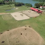 Kupperowka- Stadnina Koni Kolano Gæstehus 3*