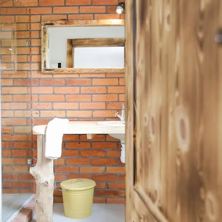 Gasthuis Kupperowka- Stadnina Koni Kolano Szymbark (Pomerania)