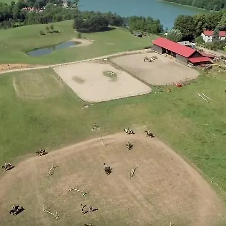 Kupperowka- Stadnina Koni Kolano Gasthuis 3*