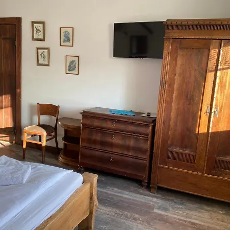 Kupperowka- Stadnina Koni Kolano Gasthuis 3*