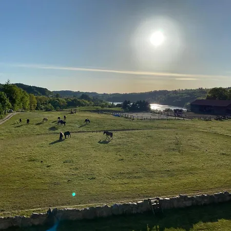 Gasthuis Kupperowka- Stadnina Koni Kolano 3*